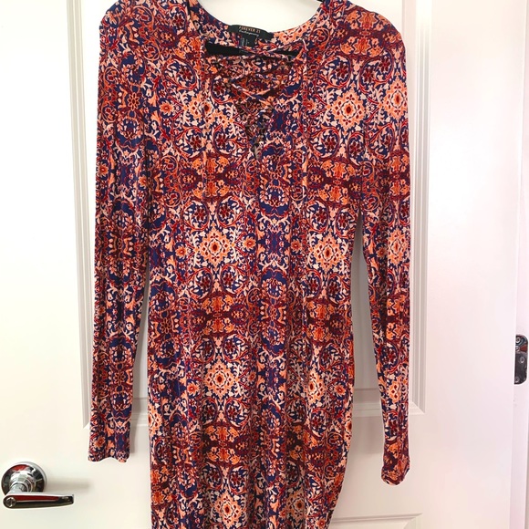 Floral Pattered FOREVER 21 bodycon dress - Picture 1 of 2